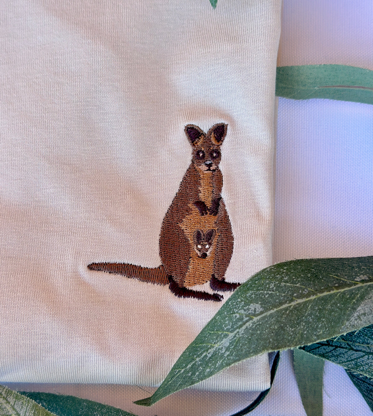 Swamp Wallaby Embroidered Australian Cotton T-shirt | Aussie Animal Collection