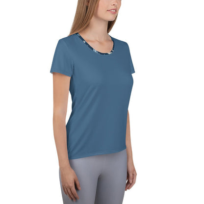 Humpback Whales Women's Breathable Athletic T-shirt - Piste and Trail T-Shirt