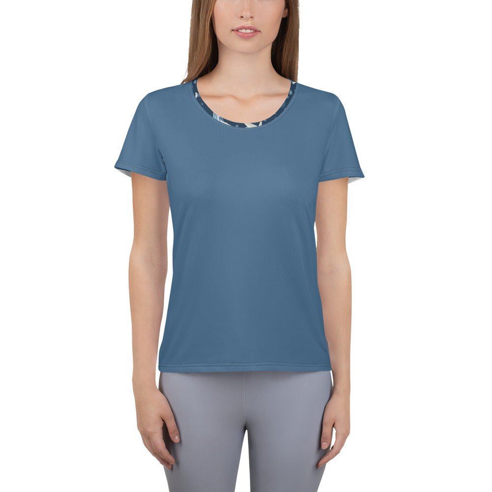 Humpback Whales Women's Breathable Athletic T-shirt - Piste and Trail T-Shirt